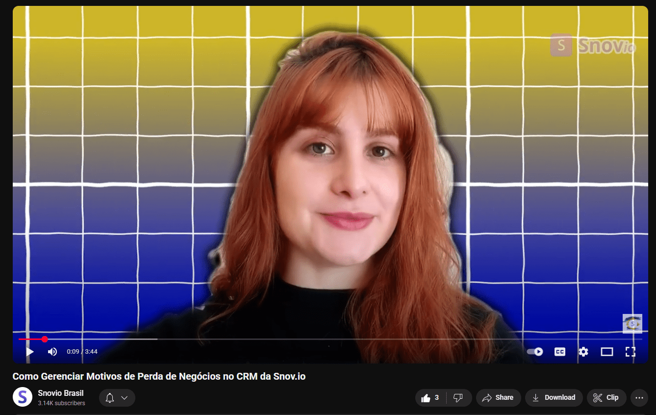  captura de tela mostrando um vídeo de marketing no canal da Snov.io Brasil no YouTube