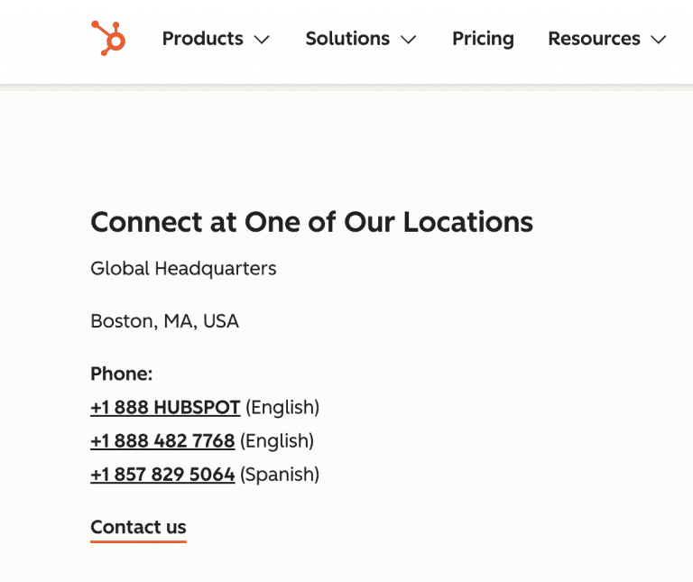 imagem mostrando onde encontrar telefones para contato no site da HubSpot
