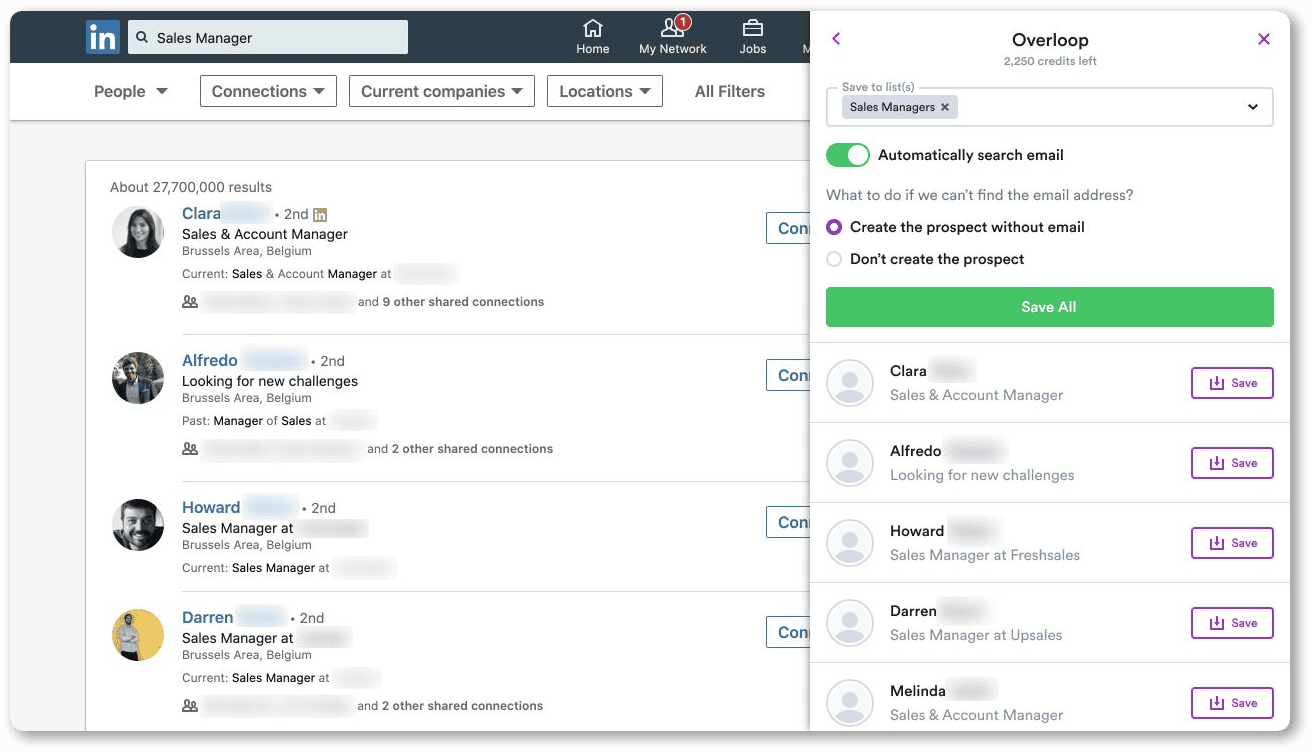 Recherche de responsables commerciaux sur LinkedIn avec Overloop, recherche automatique d’e-mails activée et options d’enregistrement des prospects.